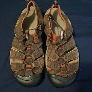 Keen Newport Waterproof Suede  Hiking Outdoors Run Sport Sandals Mens Sz 12